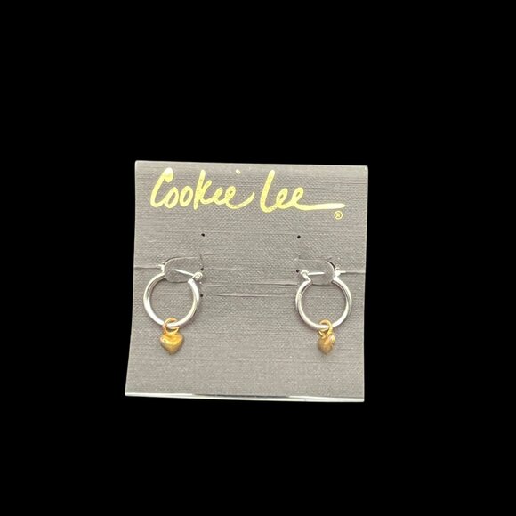 VTG Cookie Lee Earrings Silver Tone Hoop‎ with Gold Tone Heart Charm Hinged NEW - Picture 2 of 6